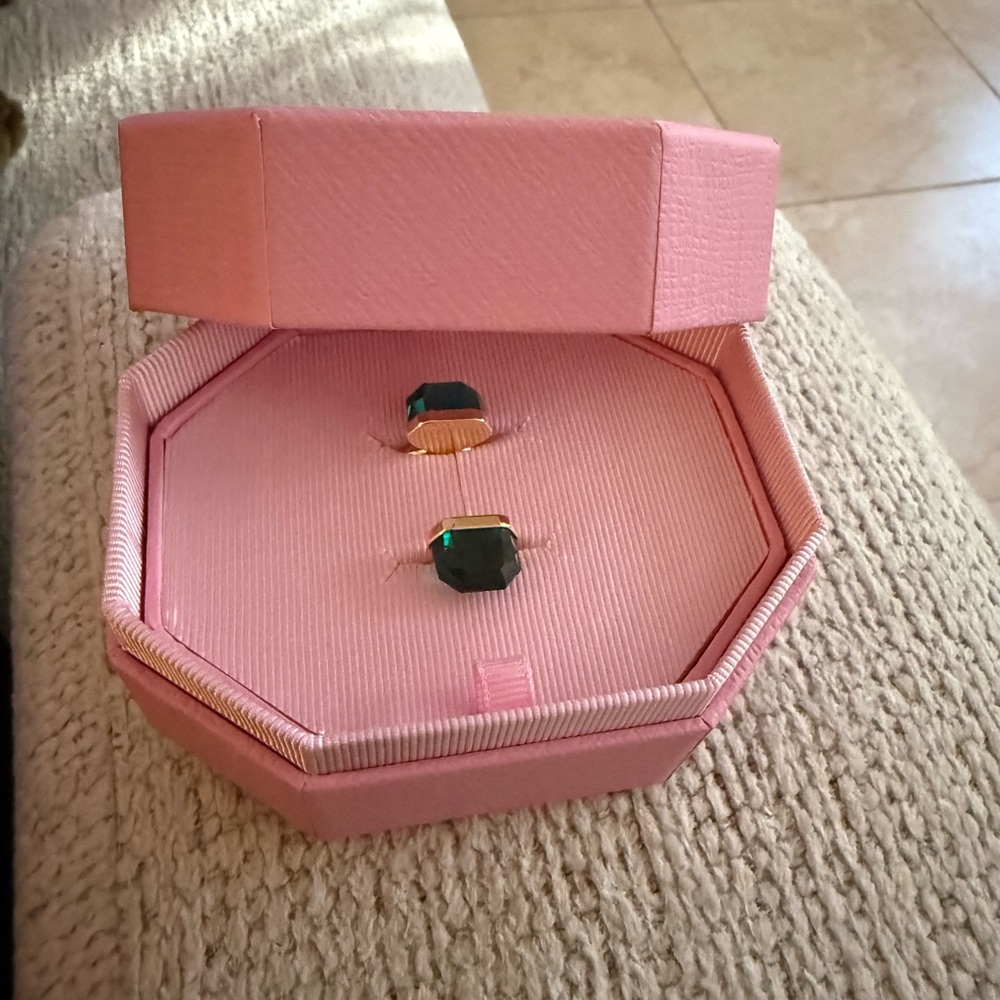 Green Statement Ring - image 1